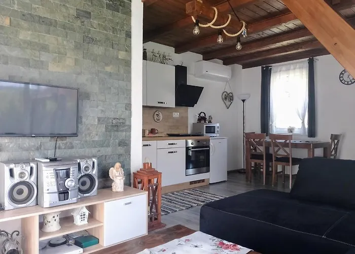 Vakantiehuis Evka *